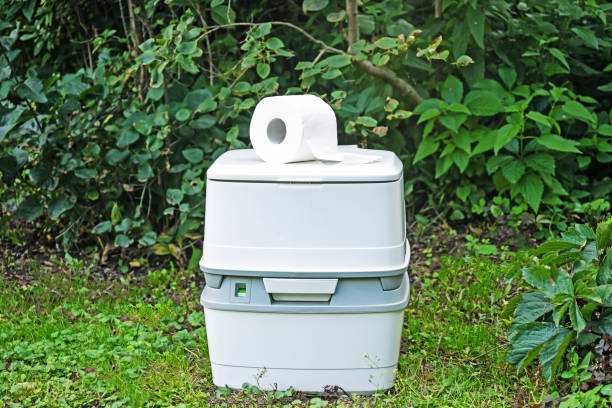 Portable Toilet Options We Offer in Chipley, FL